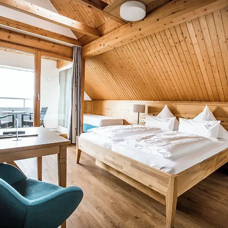 Hotel Zur Rose 3*