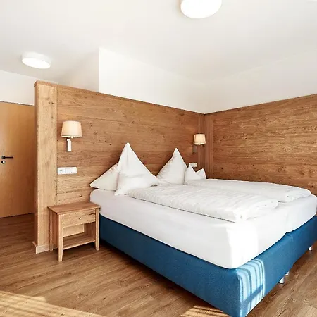 Zur Rose Hotel