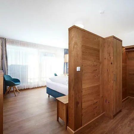 Hotel Zur Rose 3*